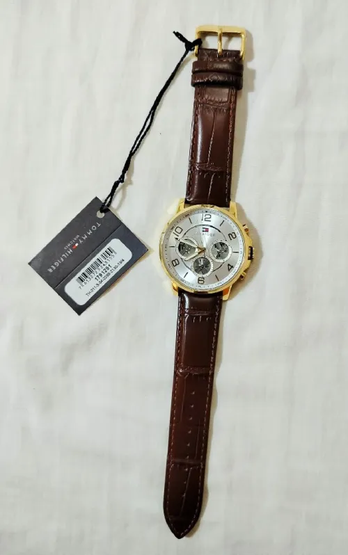 Montre TOMMY HILFIGER