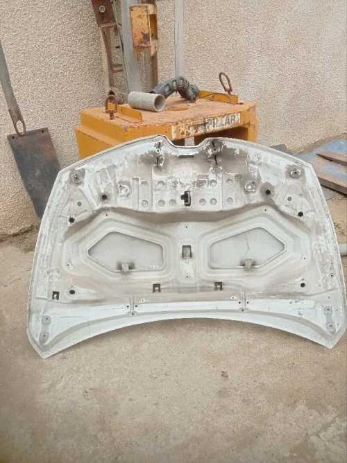 Capot Clio 4 2015