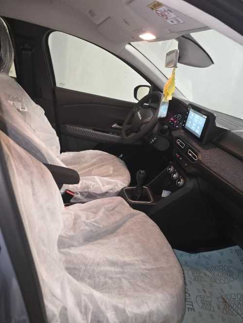 Dacia Logan 2025 Extrême