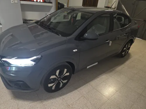 Dacia Logan 2025 Extrême