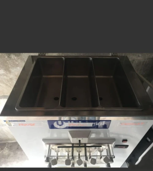 Machine à glace.