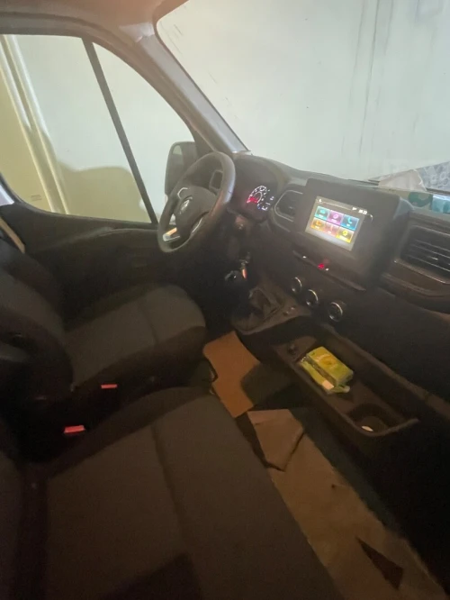 Renault Master 3 panneau 2024