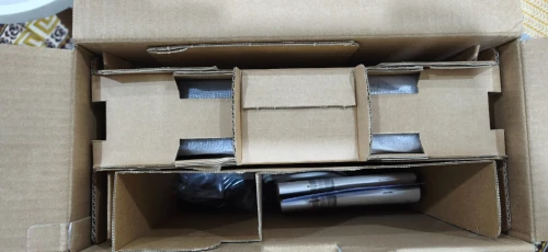 ps3 slim cartone jamais utilisé pour collection