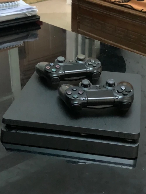Ps4 slim online