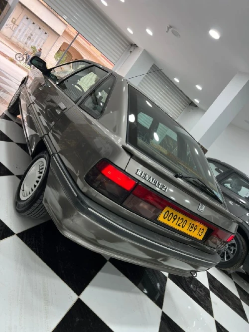 Renault 21 1989 21