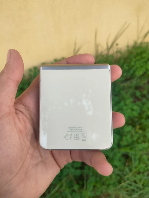 Samsung Galaxy Z Flip 3 5G