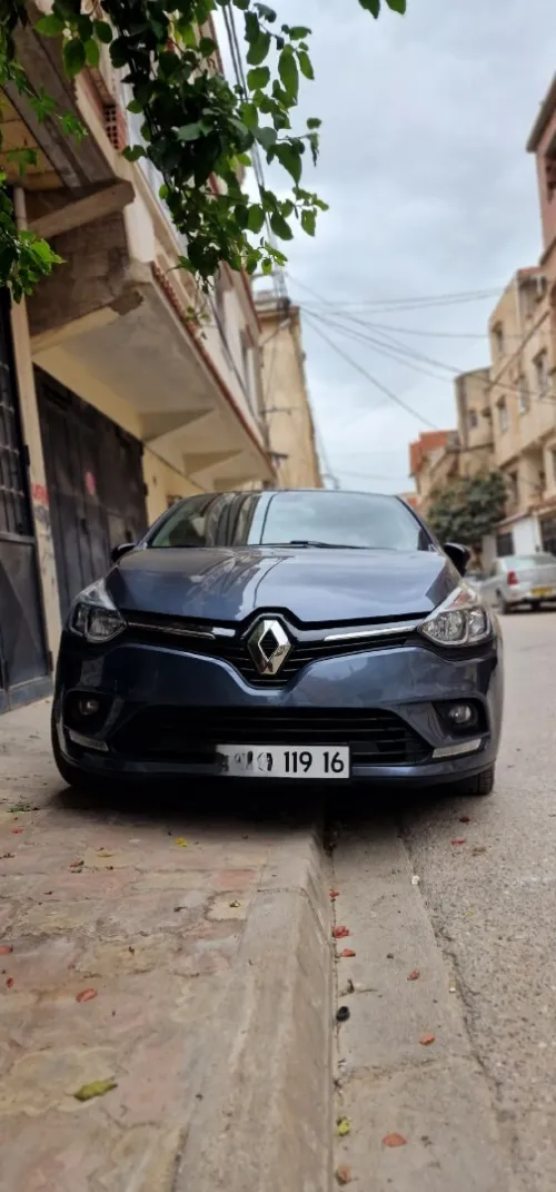 Renault Clio4 limited2 diesel 2019 100%