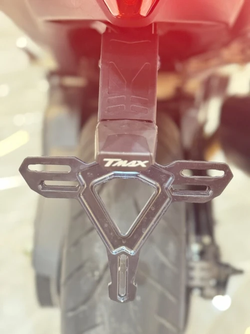Yamaha Tmax 2023