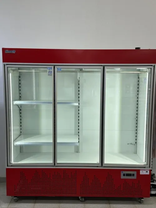 Vitrine murale ixia simafe pour boucherie et restaurant 