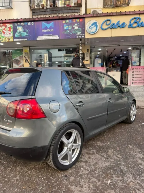 Volkswagen Golf 5 2004 Carat