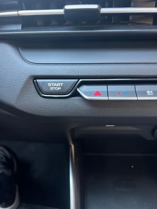 Geely Livan 2026 X3 pro boîte Auto full option