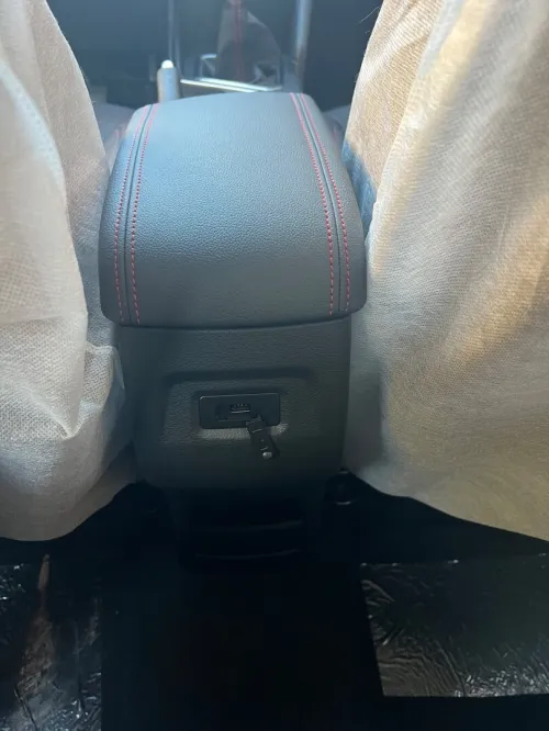 Geely Livan 2026 X3 pro international full option