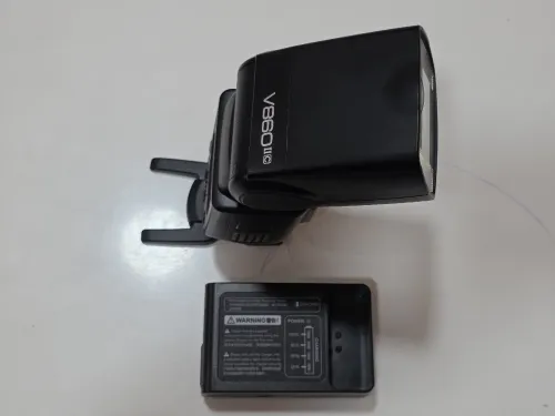 Flash cobra Godox V860 Mark II