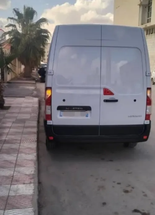 Renault Master 3 panneaux 2025