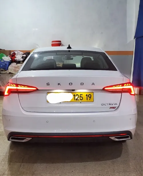 Skoda OCTAVIA PRO 2025 
