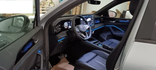 Volkswagen Tiguan 2025 R-Line All Black