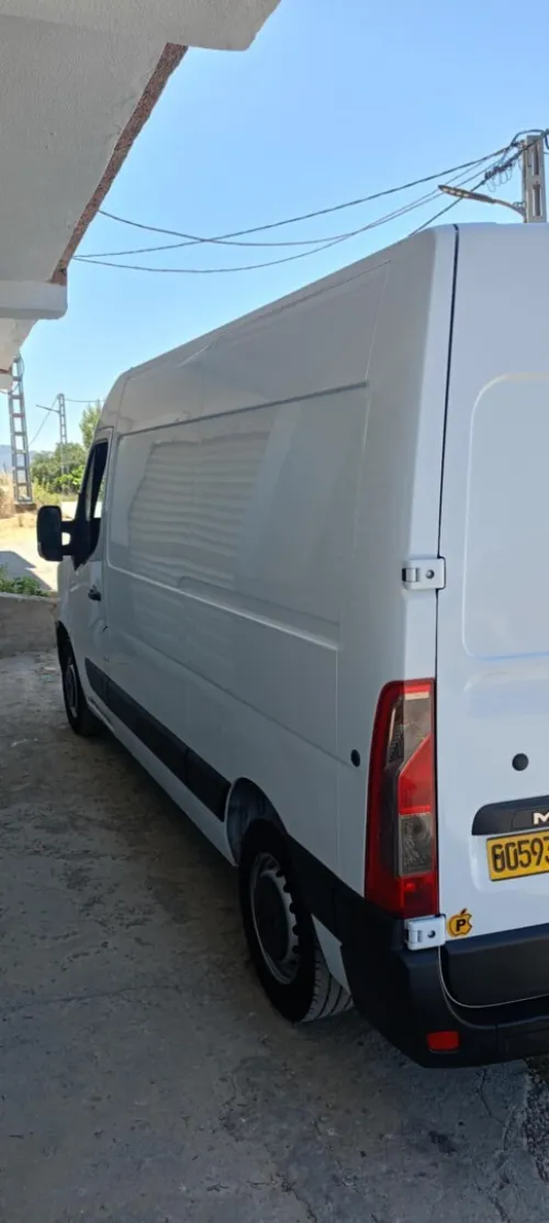 Renault master 2021