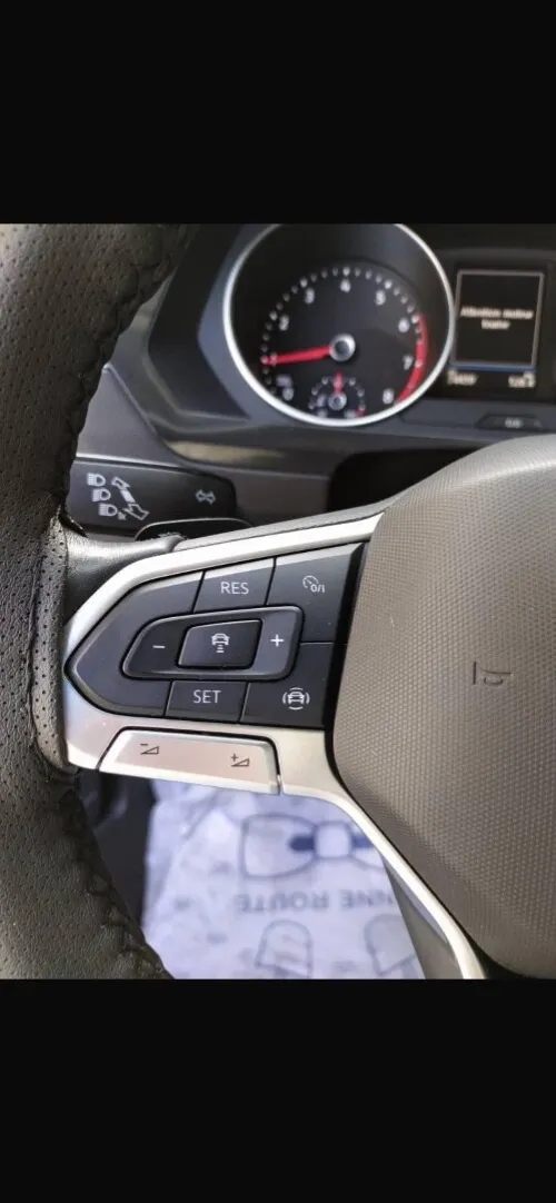 Volkswagen Tiguan 2021 Active