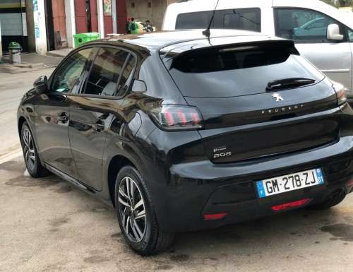 Peugeot 208 2023 Allure Pack