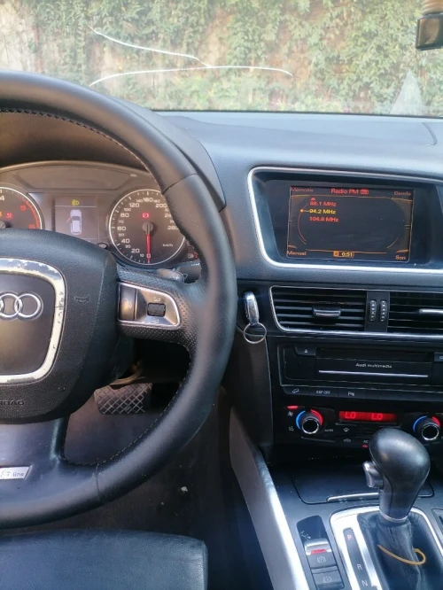 Audi Q5 2010 S Line Pack Tech