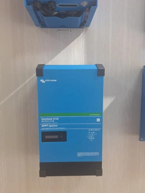 Convertisseur Solaire/chargeur EasySolar-II GX (Onduleur Solaire) 5kw
