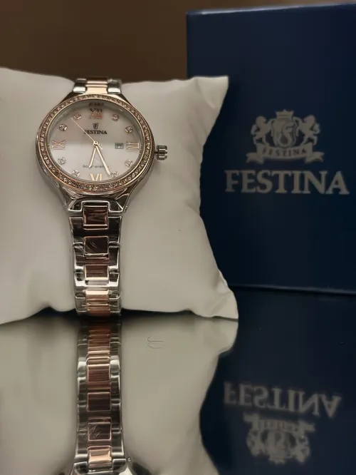 Festina femme