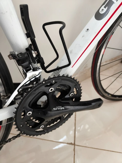 Vélo de route giant neuf taille ML 56