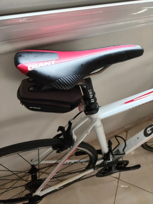 Vélo de route giant neuf taille ML 56