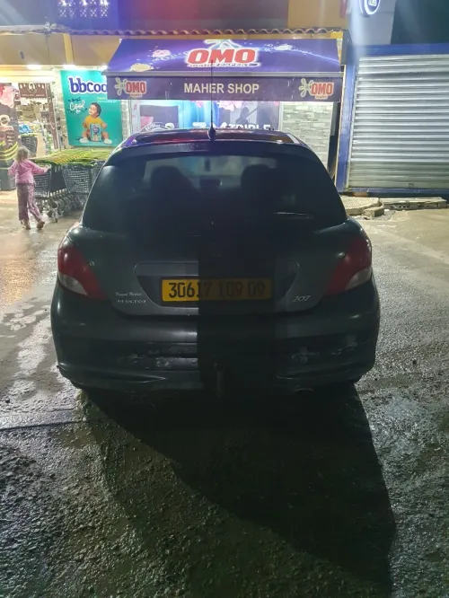 Peugeot 207 2009 