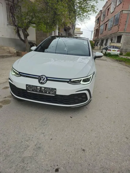Volkswagen Golf 8 2021 GTE