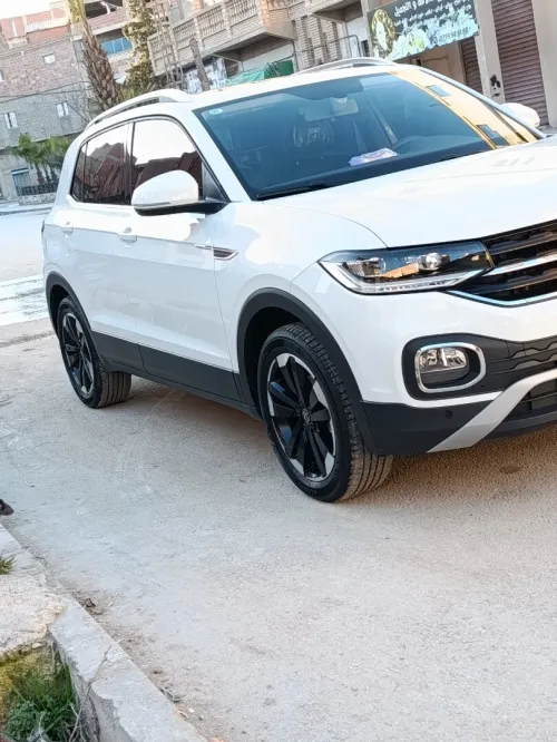 Volkswagen T-Cross 2025 R-line