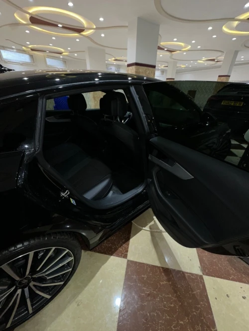 Audi A5 2022 S Line +