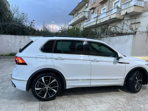 Volkswagen New Tiguan 2023 R-Line