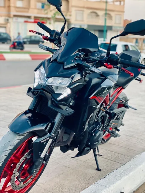 Kawazaki Z900 2022