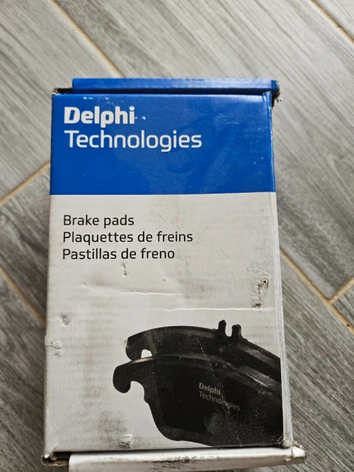 PLAQUETTE DE FREIN AVANT DELPHI TECHNOLOGIE GARANTIE 3 ANS. LP2152 ( Renault, Dacia, Nissan )
