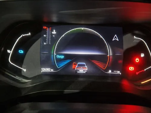 Renault Arkana 2022 E-tech Engeered