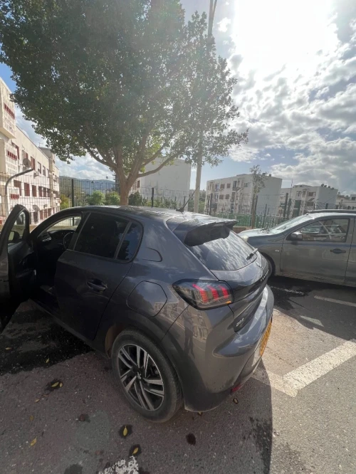Peugeot 208 2022 Allure