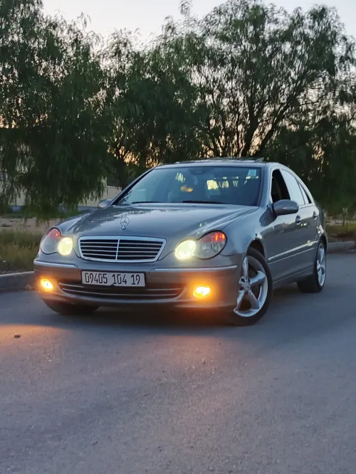Mercedes Classe C 2004 W203