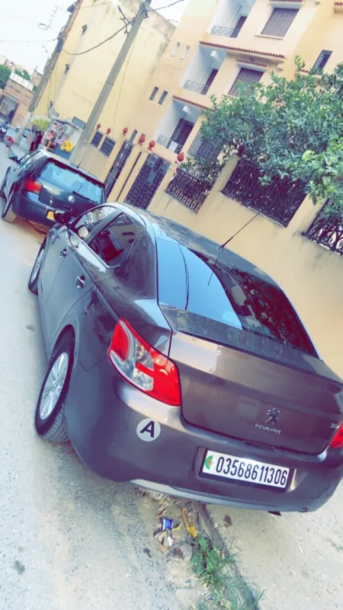 Peugeot 301 2013 Allure
