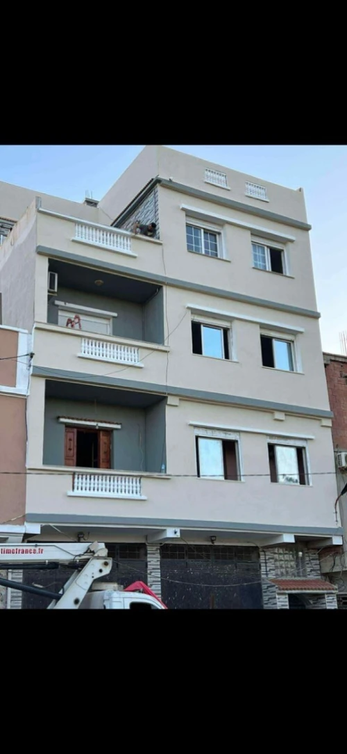 Peintre maison intérieure et façade