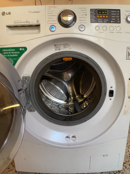 Machine A Laver LG 8 kilo original kolech jded w march