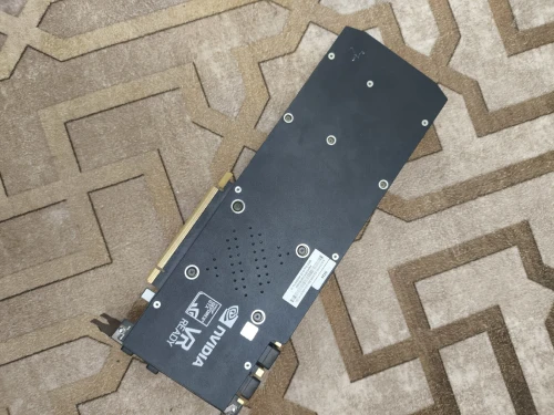 GTX 1070 Ti Manli avec boite