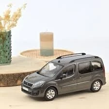Voitures miniatures de collection echelle 1/18