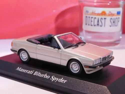 VOITURES MINIATURES DE COLLECTION 1/43