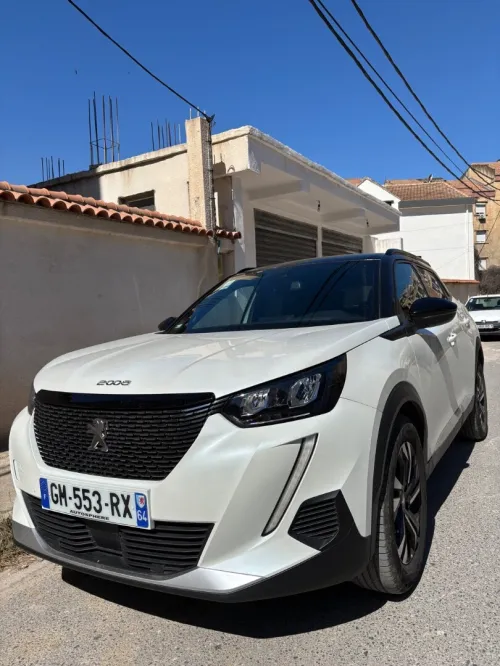 Peugeot 2008 2023 Allure Pack