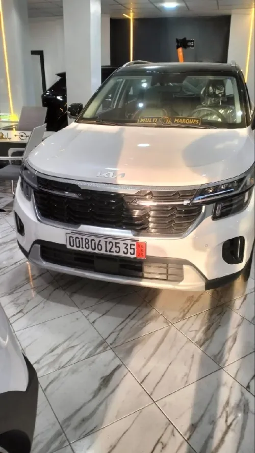 Kia Seltos 2025 Priumum