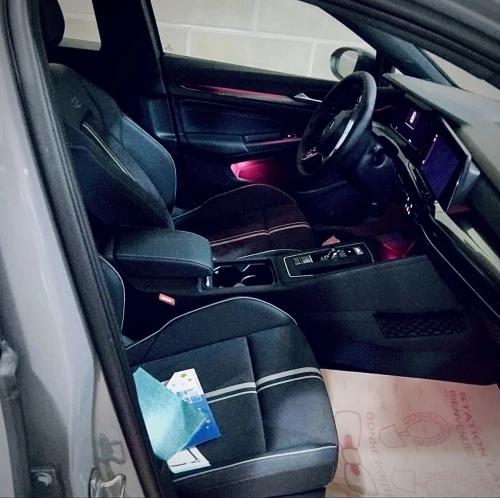 Volkswagen Golf 8 2024 Pro R-line