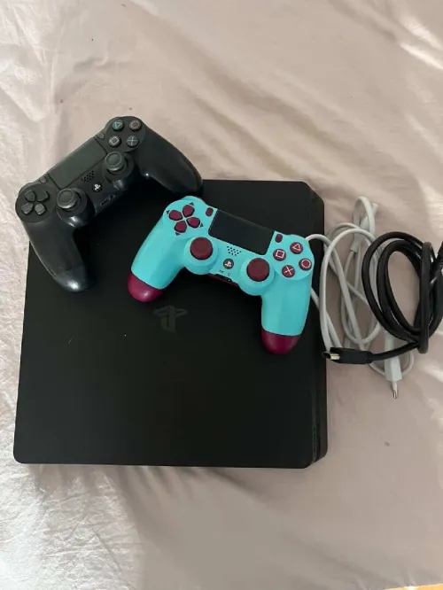 Play4 slim flachi