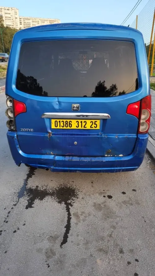 Zotye Z 10 2012 