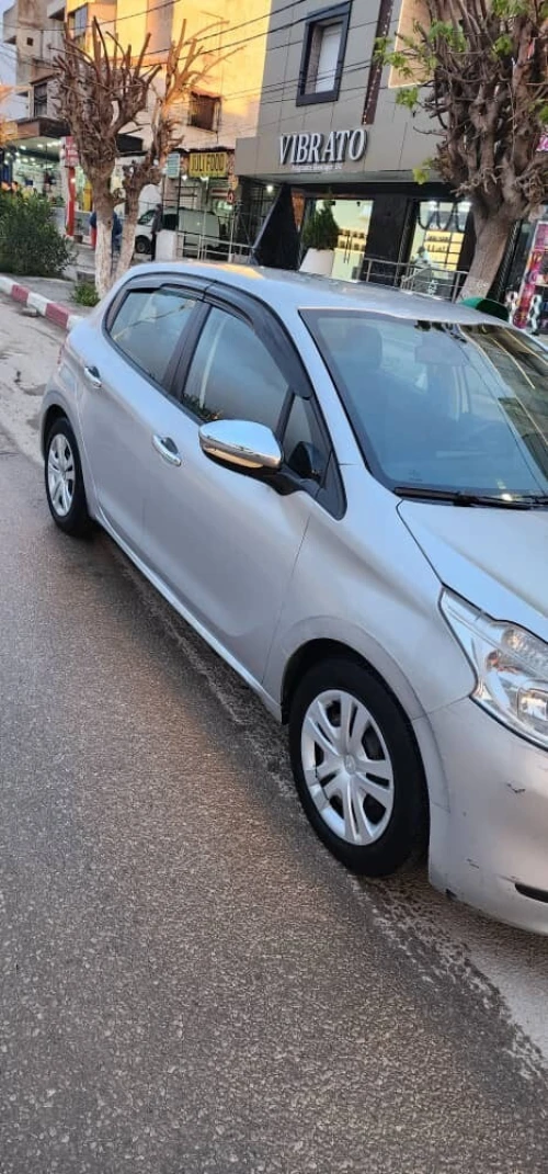 Peugeot 208 2014 Access